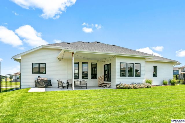 11522 S 189 Street, Gretna, NE 68028