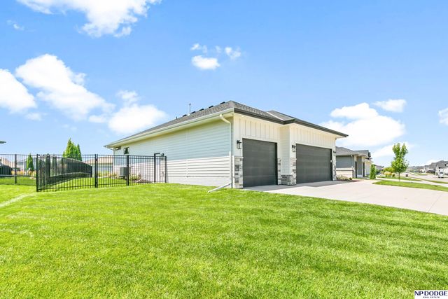 11522 S 189 Street, Gretna, NE 68028