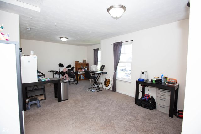 1033 Balto Drive, Shelbyville, IN 46176