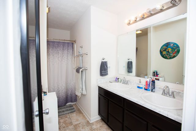 1033 Balto Drive, Shelbyville, IN 46176