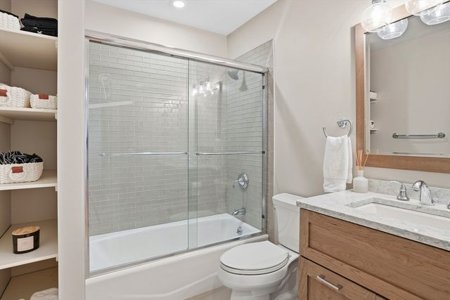 471 West Tisbury Road, Edgartown, MA 02539