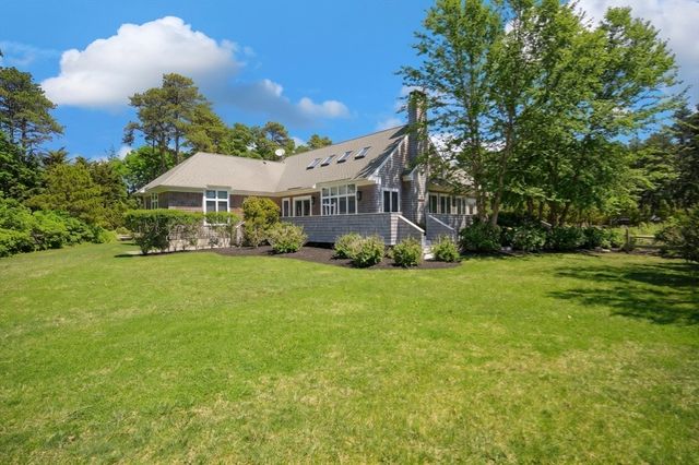 471 West Tisbury Road, Edgartown, MA 02539
