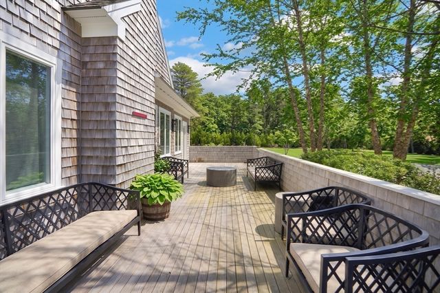 471 West Tisbury Road, Edgartown, MA 02539