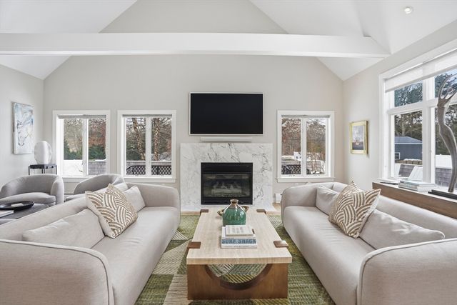 471 West Tisbury Road, Edgartown, MA 02539