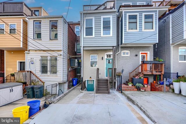 2630 E BALTIMORE ST, Baltimore, MD 21224