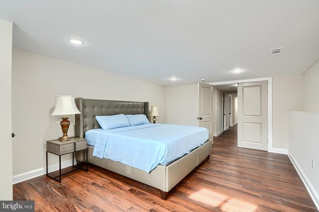 2630 E BALTIMORE ST, Baltimore, MD 21224