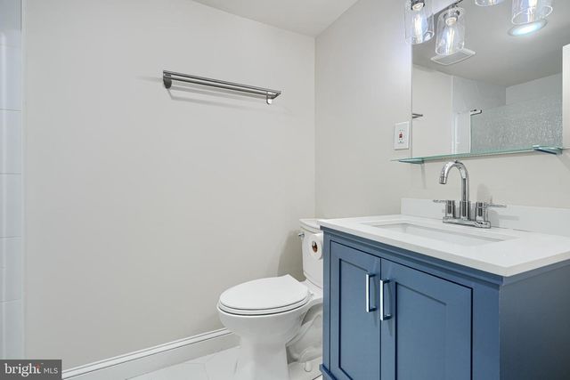 2630 E BALTIMORE ST, Baltimore, MD 21224