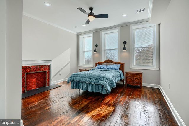 2630 E BALTIMORE ST, Baltimore, MD 21224