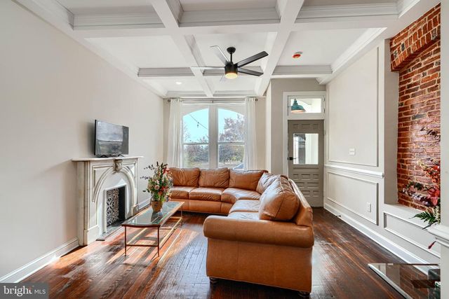 2630 E BALTIMORE ST, Baltimore, MD 21224