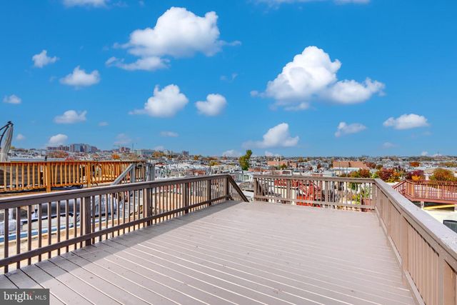 2630 E BALTIMORE ST, Baltimore, MD 21224