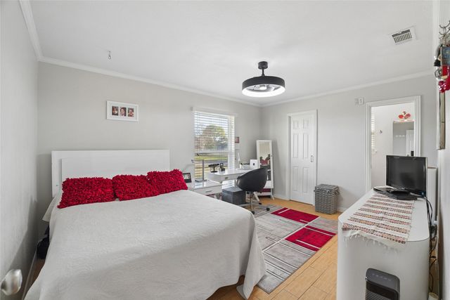 1910 University Drive, Richardson, TX 75081