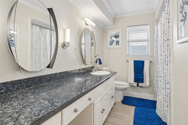 1910 University Drive, Richardson, TX 75081