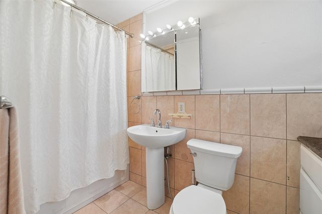 1910 University Drive, Richardson, TX 75081