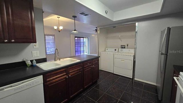 4331 PINEBARK AVENUE 78-1, Orlando, FL 32811