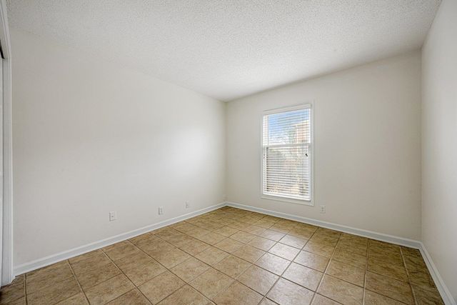 5918 Julion Ct Apt 1, Memphis, TN 38119