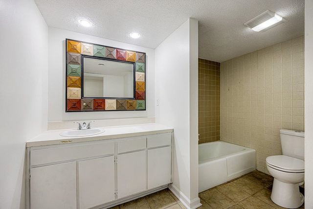 5918 Julion Ct Apt 1, Memphis, TN 38119