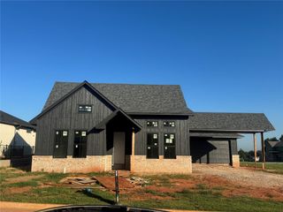 5901 Calcutta Lane, Edmond, OK 73025