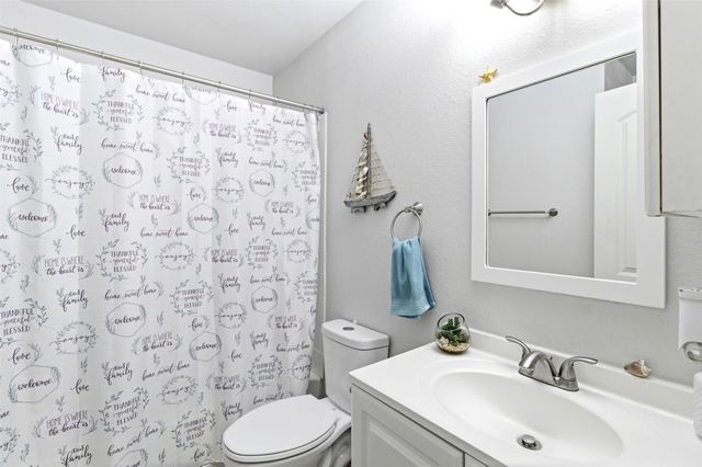 11990 County Road 563, Princeton, TX 75407
