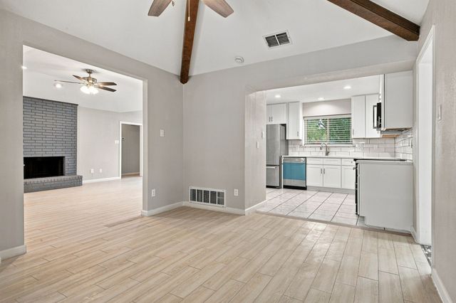 6307 Parkview Drive, Sachse, TX 75048