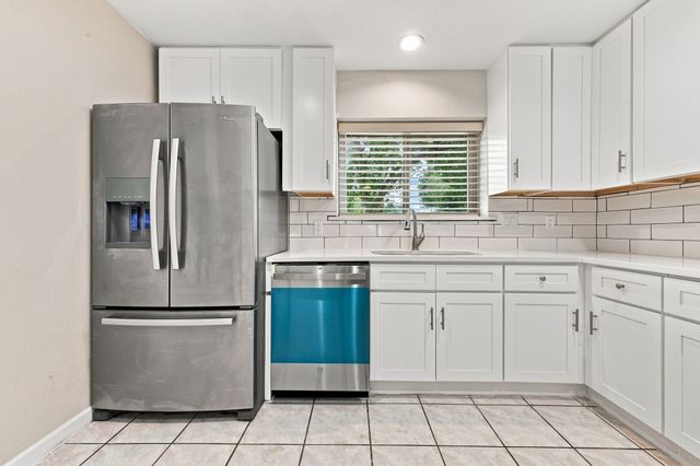 6307 Parkview Drive, Sachse, TX 75048