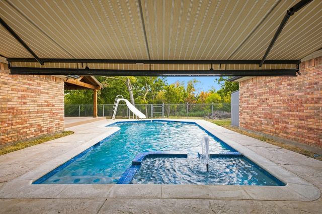 6307 Parkview Drive, Sachse, TX 75048