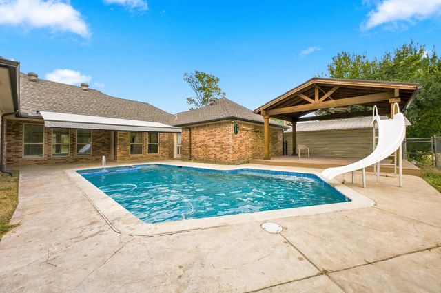 6307 Parkview Drive, Sachse, TX 75048