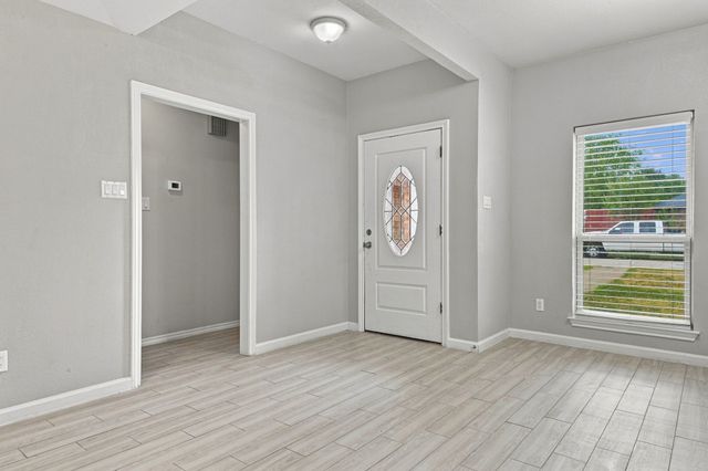 6307 Parkview Drive, Sachse, TX 75048
