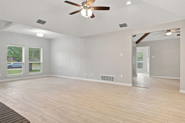 6307 Parkview Drive, Sachse, TX 75048