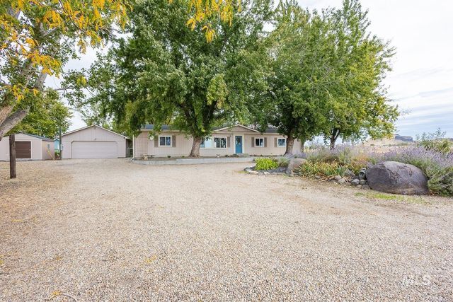 8262 Snake, Caldwell, ID 83607 property photo
