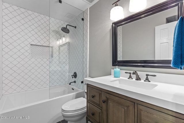 2886 E Harrison AVE, Coeur D'alene, ID 83814