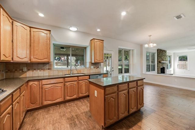 2925 Shadow Oak Court, Flower Mound, TX 75028