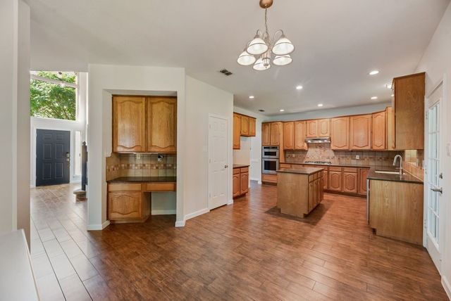 2925 Shadow Oak Court, Flower Mound, TX 75028