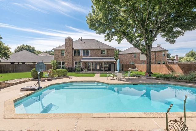 2925 Shadow Oak Court, Flower Mound, TX 75028