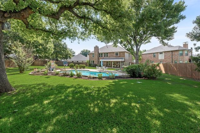 2925 Shadow Oak Court, Flower Mound, TX 75028