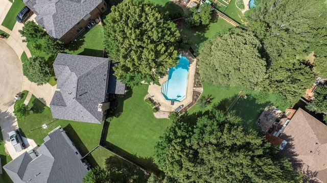 2925 Shadow Oak Court, Flower Mound, TX 75028