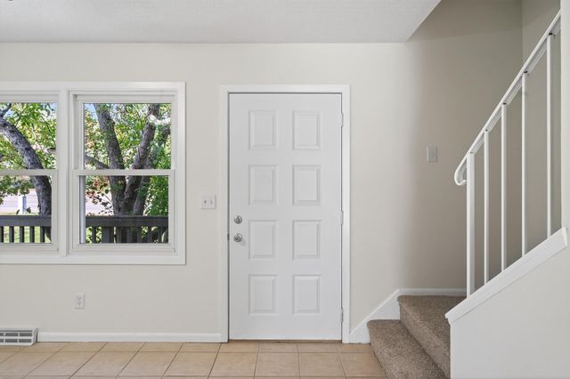 8811 42nd Avenue N, New Hope, MN 55427