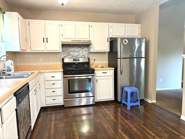 3601 Pleasant Lake Drive, Indianapolis, IN 46227