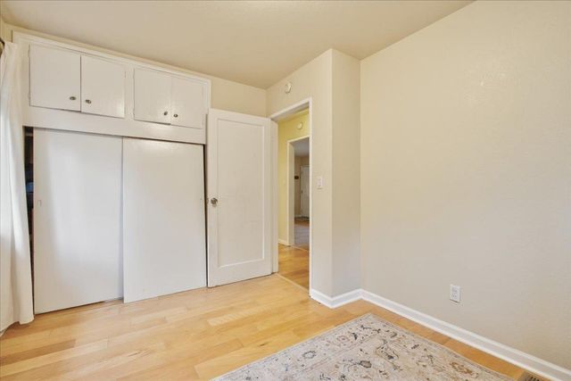 515 Hilltop Dr, Auburn, CA 95603