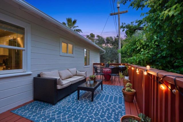 515 Hilltop Dr, Auburn, CA 95603