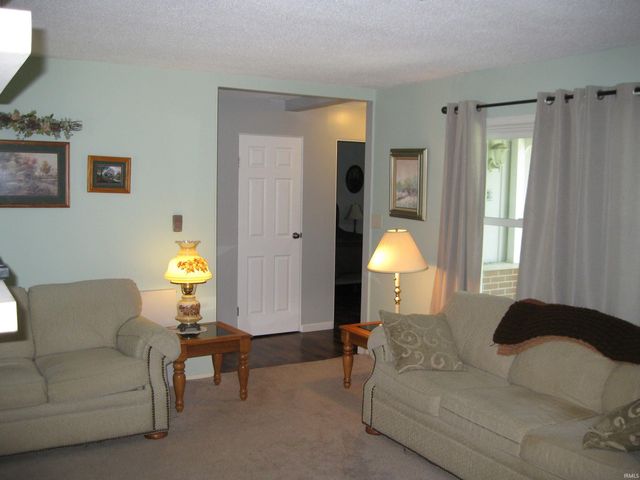2190 E 350 N. Road, Bluffton, IN 46714