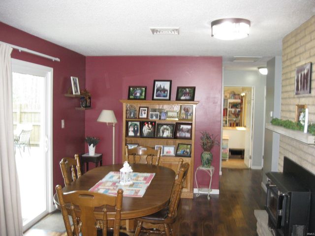 2190 E 350 N. Road, Bluffton, IN 46714