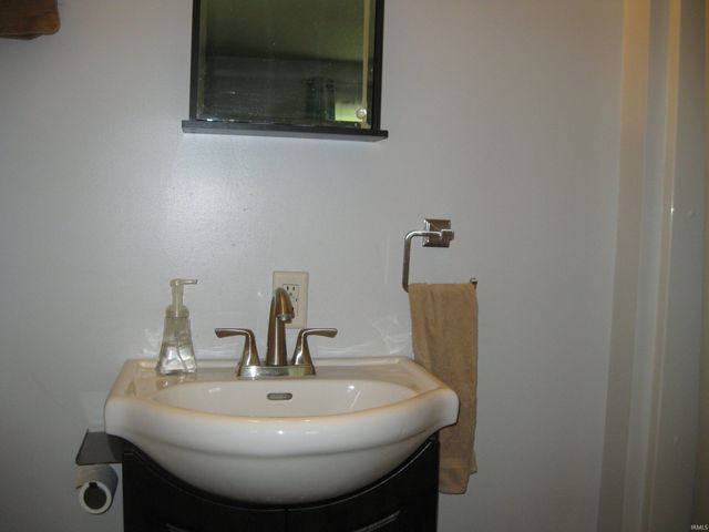 2190 E 350 N. Road, Bluffton, IN 46714