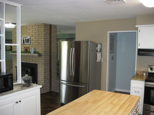 2190 E 350 N. Road, Bluffton, IN 46714