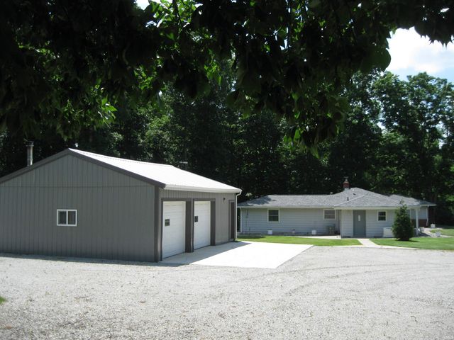 2190 E 350 N. Road, Bluffton, IN 46714