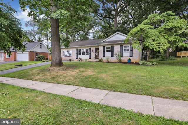 38 CEDARWOOD RD, Reading, PA 19610