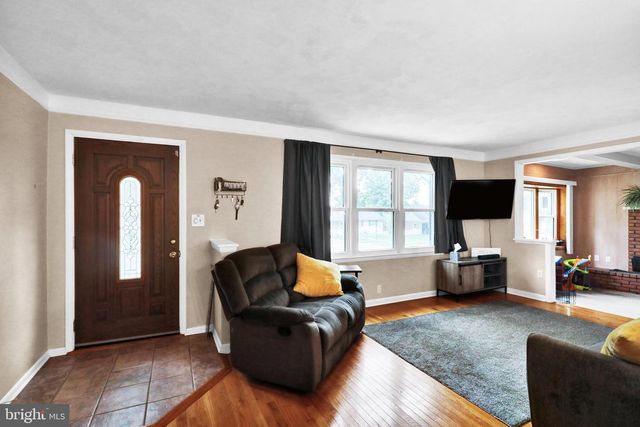 38 CEDARWOOD RD, Reading, PA 19610