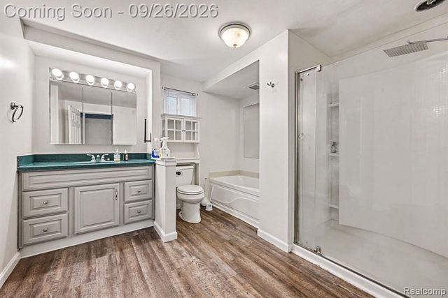 6101 Barker Drive, Waterford, MI 48329