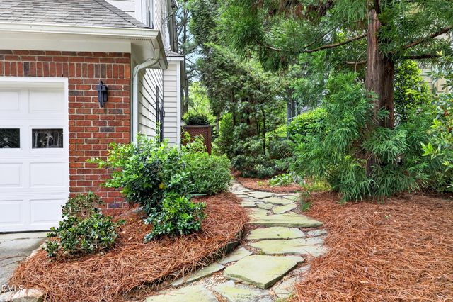 114 Frehold Court, Cary, NC 27519