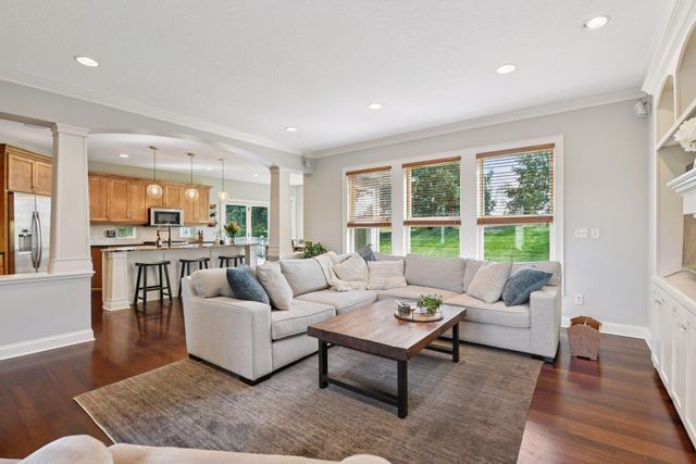 8465 Kelzer Pond Drive, Victoria, MN 55386