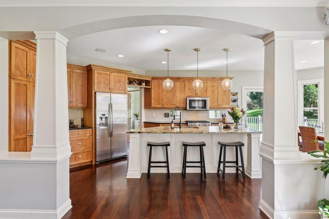 8465 Kelzer Pond Drive, Victoria, MN 55386